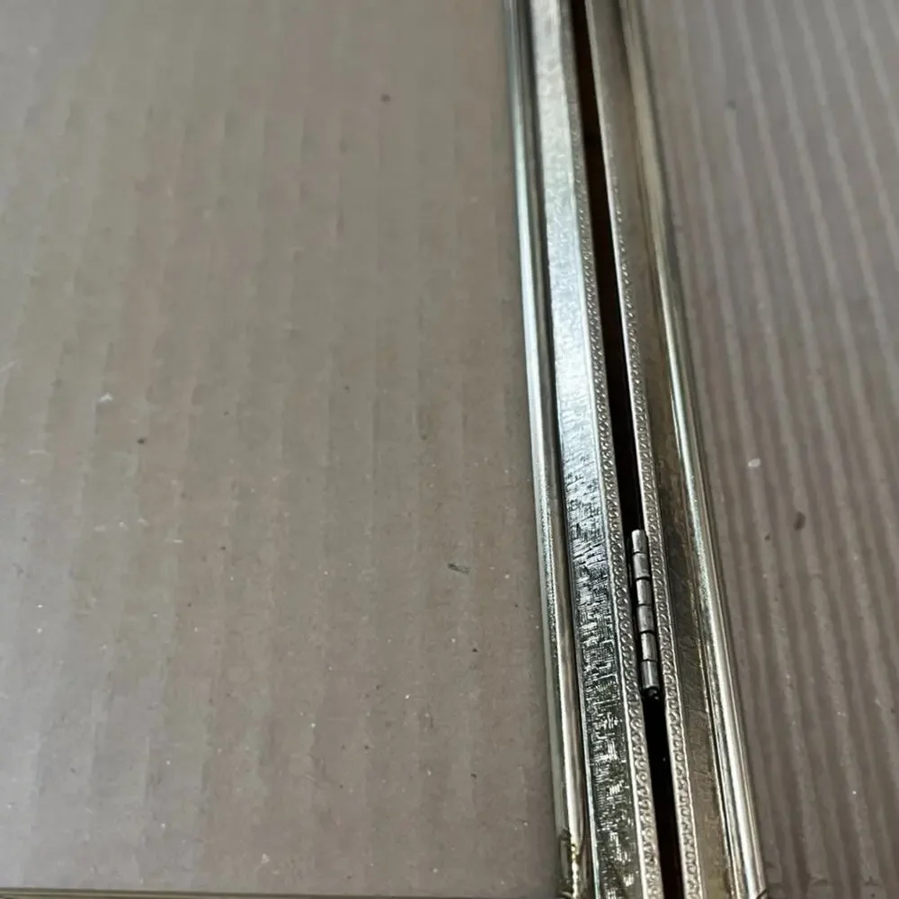 Vintage Hinged Double Picture Frame 7.25